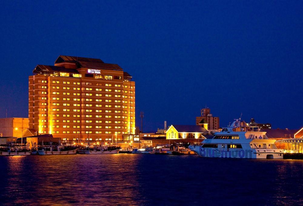 La Vista Bay 4*