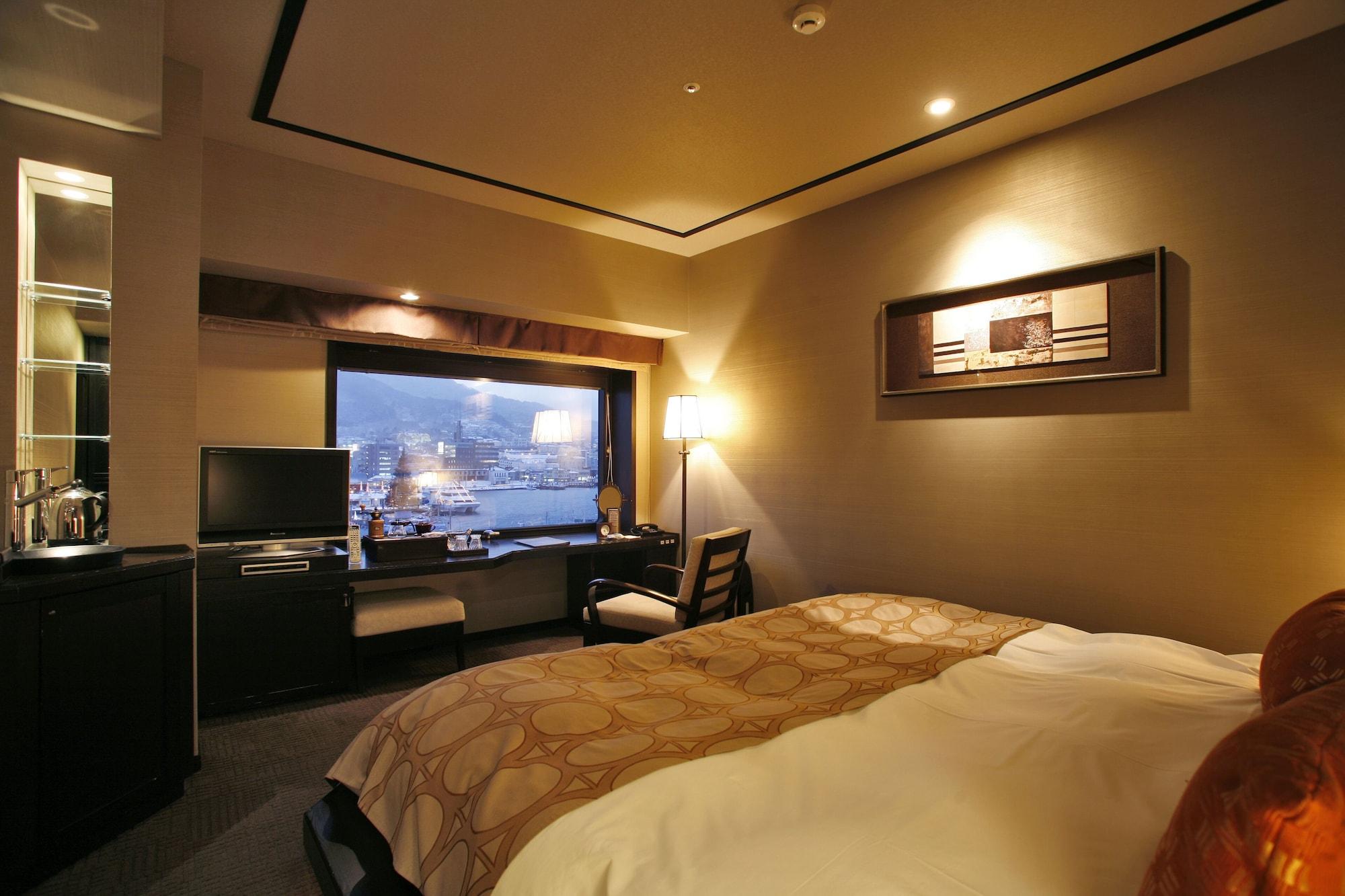 La Vista Bay 4*